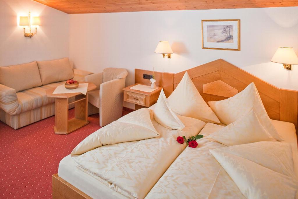 Hotel Jagdhof Bed & Breakfast 오베르구르글 객실 사진